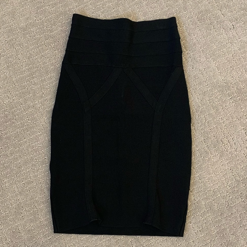 Black skirt BEBE